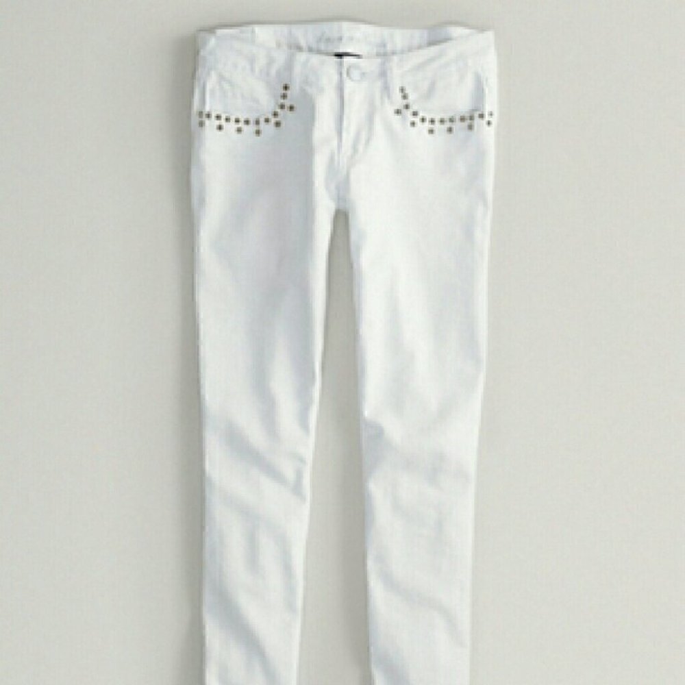 American Eagle Studded Jeans